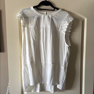 NWT DR2 Daniel Rainn White Sleeveless Pleated Blouse Bib Collar Lace Sleeves XL